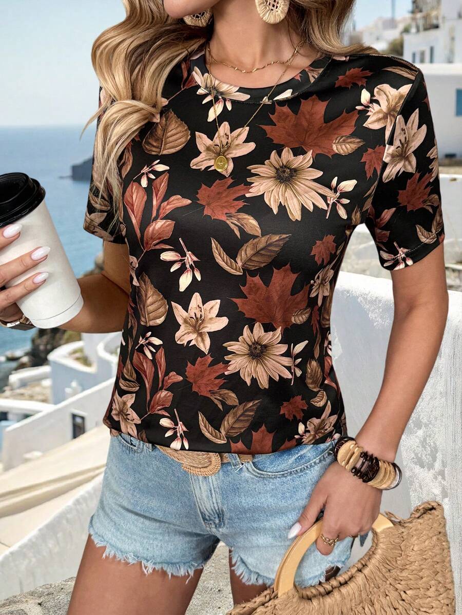 SHEIN Holidaya Camiseta de manga corta con estampado elegante y casual para vacaciones de mujer - Multicolor - Ver 1