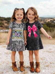 Vestido de verano para niñas jóvenes de moda con efecto desgastado, lazo y estampado de letras - Gris Claro - Ver 1