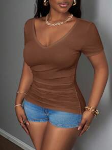 Slaydiva Kaos Wanita Kasual Dasar Tanpa Lengan Model Racerback dengan Leher V Dalam dan Tekstur Ribbed, Warna Putih - Coklat - View 4