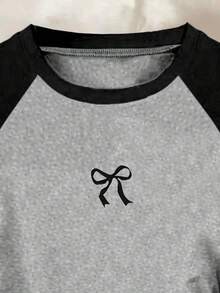 SHEIN Genkimix Kids 夏季百搭短袖修身腰部褶皱蝴蝶结T恤，少女夏季上衣，可爱露脐款，夏季假日 - 灰色 - 查看 4