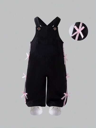 SHEIN 1pc Baby Girls' Casual Chic Black Bib Jumpsuit With Pink Ribbon & Bow Decor, Suitable For Street, Daily, School Wear, Spring/Summer/Autumn