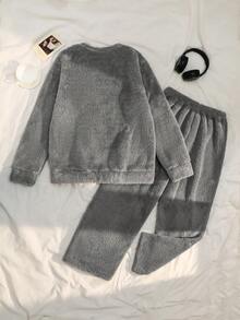 Manfinity Underwear&Sleepwear Basics Men's Plus Size Thickened Coral Fleece Crew Neck Long Sleeve Pajama Set, Autumn/Winter - رمادي - مشاهدة 2