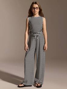 SHEIN 少女宽松休闲简约舒适圆领无袖条纹背心和裤子套装 - 黑與白 - 查看 3