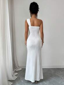 SHEIN Elenzya 女士不对称领口金属扣腰身鱼尾设计长款优雅连衣裙，适合派对、通勤、婚礼、约会、休闲外出、春夏穿着。 - 白色 - 查看 2