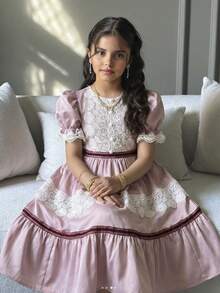 SHEIN Tween Girl Elegant Light Pink & White Color Block Ruffle Lace Trim Puff Sleeve Midi Princess Dress, Tween Girl Vintage Autumn Tea Party Dress, Partywear - Pink - View 3