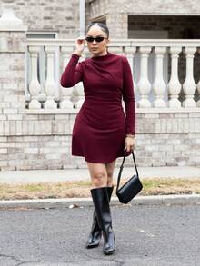 Melissa Matos 女士优雅简约精致浪漫甜美日常通勤婚礼派对音乐节节日褶皱 A 字迷你连衣裙，红色长袖 - 酒紅色 - 查看 1