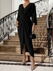 SHEIN Lady Đầm cỡ lớn, màu trơn, tối giản, cổ chữ V, kiểu dáng thường ngày. - Nhiều màu - Xem 6
