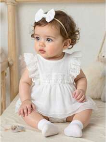 SHEIN Baby Girls Elegant White Woven Round Neck Lace Trim Cap Sleeve Patchwork White Chiffon A-Line Bodysuit, Suitable For Wedding Season And Party Events - White - View 2