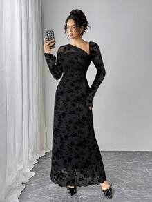 Siren Gaze French-Style Luxury Off-The-Shoulder Velvet Long-Sleeve Evening Gown,Retro Black Floral Printed Slim-Fit Autumn Elegant Dining Banquet Formal Dress - Black - View 3