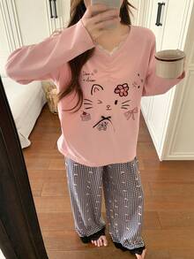 DAZY 2件套卡通印花蕾丝拼接V领宽松长袖T恤和格子裤女士睡衣套装 - 粉色 - 查看 1
