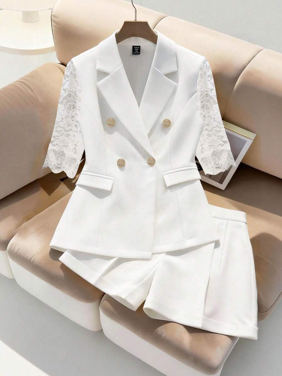 GlowEve CURVE 女士优雅蕾丝短袖双排扣西装外套及短裤套装 - 白色 - 查看 1