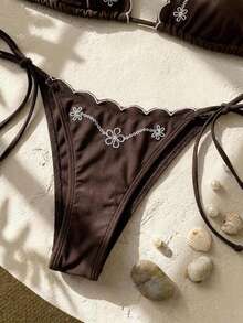 Oceva Bộ đồ bơi nữ mùa xuân/hè 2 món, bộ bikini nữ, đồ bơi màu cà phê gợi cảm và ngọt ngào với họa tiết thêu nơ, thích hợp cho kỳ nghỉ hè, bãi biển, hồ bơi, mặc hàng ngày, kỳ nghỉ biển. Bộ đồ bơi nữ mới năm 2026 phù hợp cho trường học, kỳ nghỉ, hẹn hò, trà chiều, phong cách miền Tây, du thuyền, bãi biển, đảo, du lịch đường bộ, mọi mùa, lễ hội âm nhạc, kỳ nghỉ Boho, kỳ nghỉ Bohemian, mùa thu thư giãn, phong cách Boho miền Tây, đồ bơi thanh lịch cho nữ, bộ bikini màu nâu Boho với họa tiết đầy màu sắc sống động cho kỳ nghỉ, bộ bikini kiểu Brazil với điểm nhấn quyến rũ. - Cà phê nâu - Xem 9