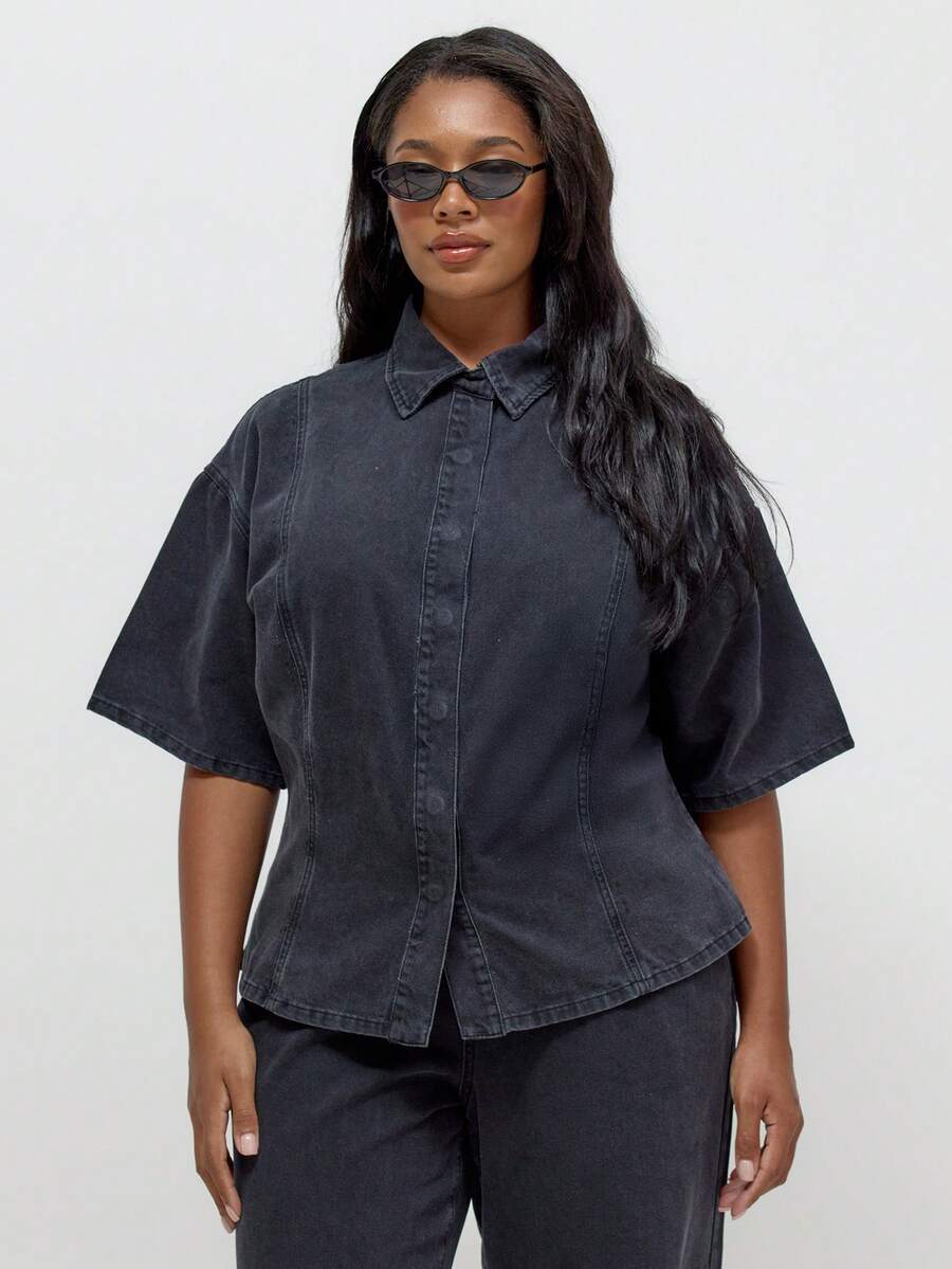 MUSERA 大码牛仔短袖拼接细节按扣衬衫,冬季,返校季,可爱,日常休闲,Coffee Club Curve Winter - 黑色 - 查看 1