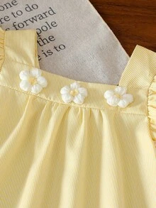 Elladie kids 女童蓝白条纹方领荷叶袖碎花宽松A字连衣裙，适合休闲、海滩、度假等场合，夏季穿着。 - 黃色 - 查看 6