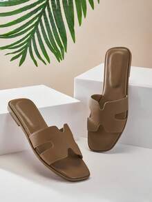 SHUZIA Women Comfy Everyday Summer Vacation Casual Flat Sandals For Christmas - Beige - View 3