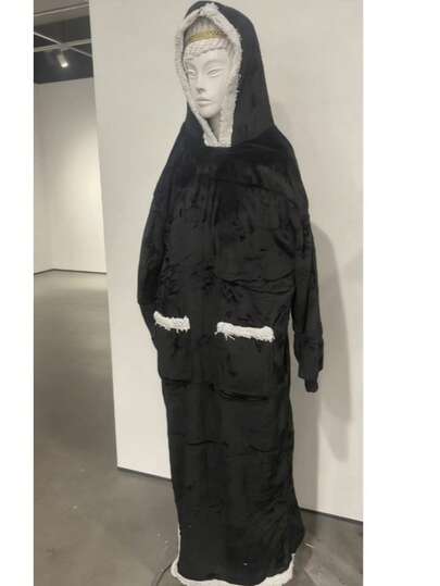 Aqua Teen Hunger Force X SHEIN The Giant Wearable Cloud™ - Áo choàng ngủ cỡ lớn có mũ trùm đầu, làm từ chất liệu microfiber và sherpa siêu mềm mại.