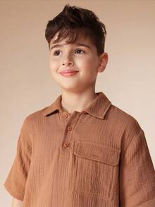 SUMWON 青少年双层布 Polo 衫和配套短裤夏季套装，翻领设计，胸前口袋细节，休闲度假风 - 棕色 - 查看 5