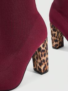 Daringsoles Pointed Toe Thick High Heel Slip-On Elastic Black Knitted Tight Fitted Sock Boots, Comfortable Sexy Leopard Pattern Elastic Ankle Boots For Women Valentine's Day - Burgundy - View 5