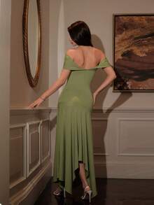 Modelyn Women's Elegant Off-Shoulder Twist Fitted Asymmetric Fishtail Hem Midi Dress, Suitable For Dates Sage Green Dress Sexy Formal Dress - Green - View 2