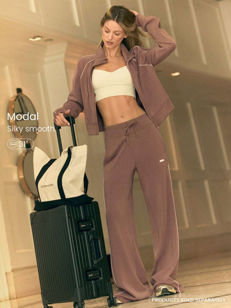 GLOWMODE Quần nỉ SoftSerene Modal mềm mại, mượt mà, thoải mái với dây rút ở eo, dáng rộng, phối màu tương phản giúp kéo dài chân, có túi bên hông, thích hợp mặc hàng ngày vào mùa xuân hè. - màu nâu - Xem 1