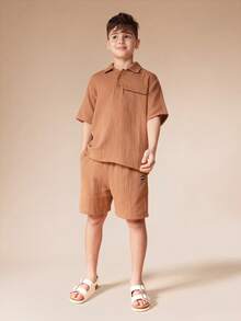SUMWON 青少年双层布 Polo 衫和配套短裤夏季套装，翻领设计，胸前口袋细节，休闲度假风 - 棕色 - 查看 7