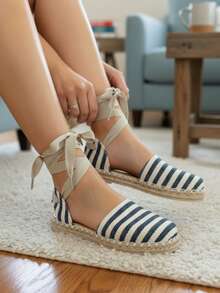 Espadrilles With Ankle Straps - 藍白色 - 查看 4