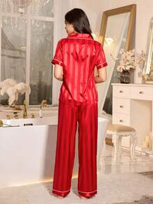LuxeNights Faux Silk Striped Jacquard Pocket Heart Embroidery Lapel Short Sleeve Pajama Set - Red - View 2