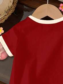 SHEIN 女童圆领字母爱心印花休闲短袖T恤，适合日常穿着、亲子写真、外出、居家、度假、节日、春夏穿着。 - 彩色 - 查看 5