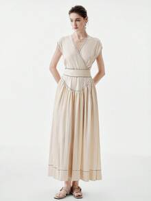 SHEIN Stylify 女士人字纹竹节结V领落肩袖收腰A字型撞色缝线优雅法式浪漫复古通勤商务海滩度假休闲时尚经典中长连衣裙，适合婚礼、情人节、下午茶、派对、春夏新品 - 杏色 - 查看 4