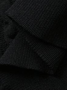 Dazy Plus V领刺绣马图案休闲短款黑色针织上衣，春夏款 - 黑色 - 查看 3