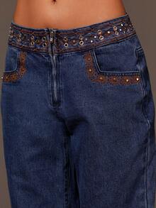Athîral 女士休闲波西米亚风刺绣蓝色牛仔裤，饰有铆钉，直筒剪裁，腰部刺绣和铆钉设计，适合女士休闲穿着，休闲裤，沙滩装，春假装，夏季度假装，女士夏季装，沙滩裤，蓝色裤子，夏季假期装，女士夏季装，女士度假装 - 寶藍色 - 查看 5