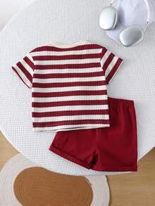 SHEIN 2件套男女宝宝休闲可爱红色条纹短袖T恤和短裤套装，春夏宝宝服装，套装，街头服饰 - 紅色 - 查看 2