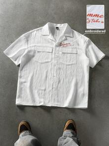 Manfinity Roghcode 男士白色提花梭织宽松工装口袋翻领短袖衬衫，撞色夏季刺绣，可单穿或叠穿，休闲度假风，INS热门款 - 白色 - 查看 3