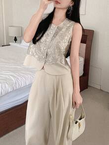 DAZY Women's Round Neck Sleeveless Lace Patchwork Cardigan And Loose Wide-Leg Pants Elegant 2 Pieces Set - Apricot - View 4