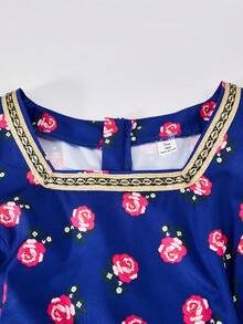 一件少女碎花连衣裙，方领金色蕾丝边，长喇叭袖，及地长款，侧边拼接，春季款 - 藍色 - 查看 5