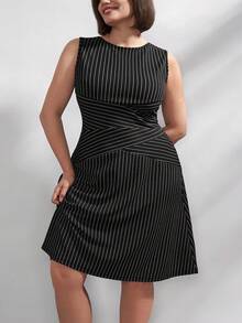 Chikora 大码女式优雅纯色修身A字迷你裙 - 黑與白 - 查看 8