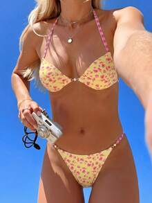 Swim Mod 女士碎花可调节露背吊带三角比基尼上衣和高衩比基尼泳裤套装，时尚、可爱、性感，适合海滩、游艇、派对等场合。 - 彩色 - 查看 1