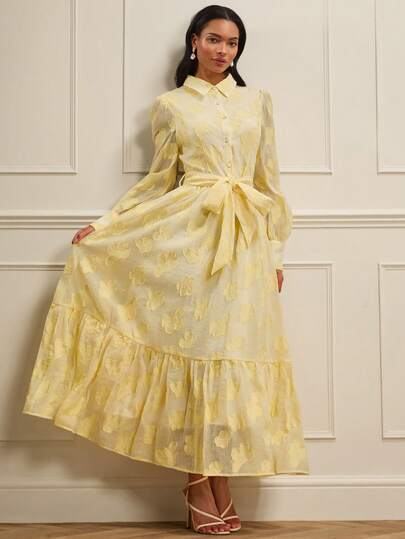 Lilora 优雅高端纯色提花编织翻领前襟纽扣系带腰部蝴蝶结荷叶边下摆灯笼袖连衣裙，适合休闲或半正式场合。