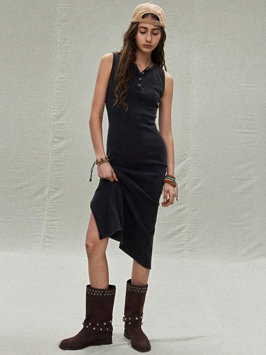 SoleilVie Women's Round Neck Backless Slit Hem Elegant Dress - Black - View 1