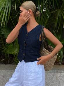 DAZY Women's V-Neck Sleeveless Fitted Short Casual Denim Jacket And Coat - Dark Wash - View 4