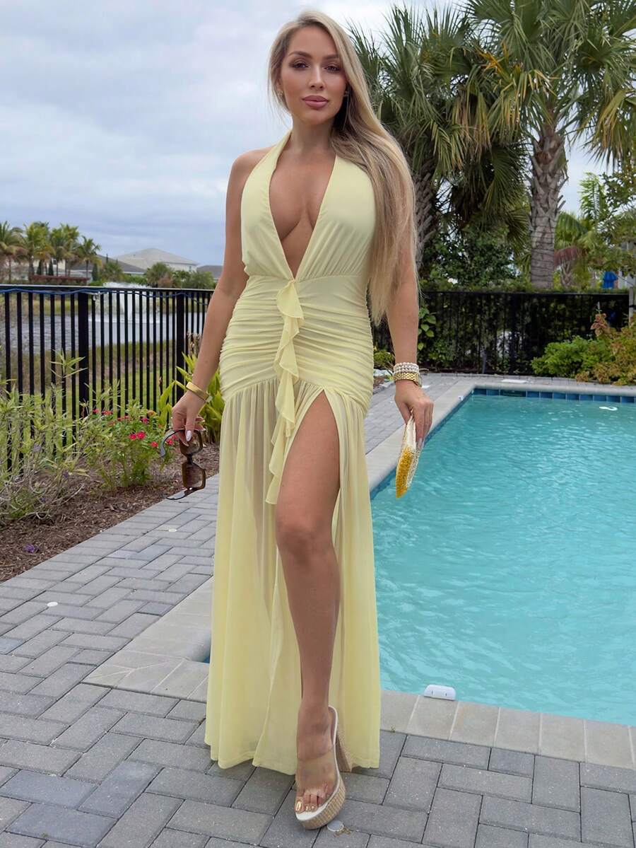 Cioccolato Sexy minimalistisches einfarbiges gelb-cremefarbenes Maxikleid mit tiefem V-Ausschnitt, Neckholder, körperbetonter Raffung, geeignet für Partys, Cocktails, formelle Anlässe, Brautjungfern, Geburtstage, Weihnachten, Business-Lässig, elegantes Damen-Maxikleid - Hellgelb - Übersicht 1