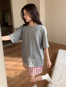DAZY 少女舒适纯色落肩短袖T恤和格子短裤睡衣套装，夏季 - 灰色 - 查看 6
