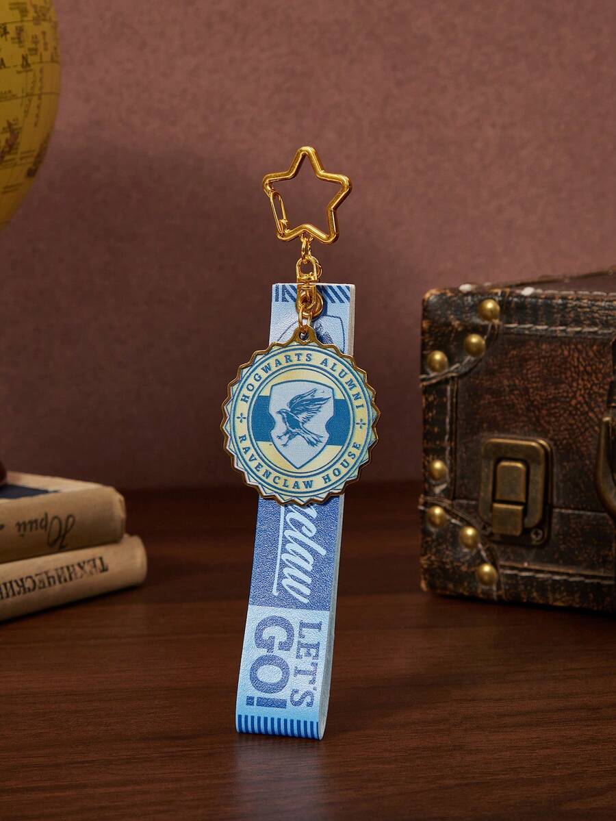 HARRY POTTER X SHEIN 绿色卡通蛇图案，英文字母金属钥匙扣 - 彩色 - 查看 1