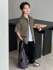 DAZY 青少年男孩夏季休闲时尚街头风日常通勤贴布装饰口袋插肩宽松衬衫 - 綠色 - 查看 2