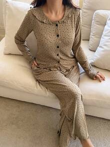 DAZY Ditsy Floral Women's Single-Breasted Long Sleeve Top And Pants Pajama Set - Olive Green - View 1