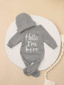 SHEIN 「Hello I'm Here」刺繡新生兒男嬰女嬰攝影拍照服 嬰兒拍照服飾 針織嬰兒連身衣 附帽子 灰色 秋季 - 灰色 - 查看 5