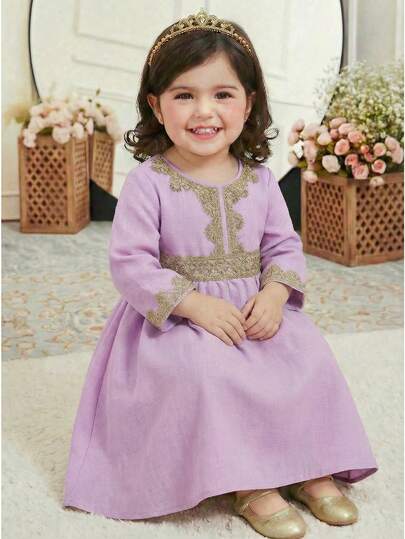 SHEIN Baby Girls' Purple Dress, Collar, Cuffs With Gold Floral Trim, Classic A-Line V-Neck Long Sleeve Toddler Girl Dress, Suitable For Parties, Banquets, Birthday Celebrations, Elegant And Graceful, Also Suitable For Outdoor Play Girls Abaya With Gold Embroidery  Baby Girl Party Dress