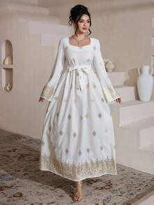 Al Najma 优雅心形领花卉箔印喇叭连衣裙，春夏款 - 白色 - 查看 8