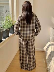 Dazy Plus Conjunto de pijama de camisa de manga larga holgada con parche de dibujos animados a cuadros y pantalón , primavera/otoño - Caqui - Ver 5