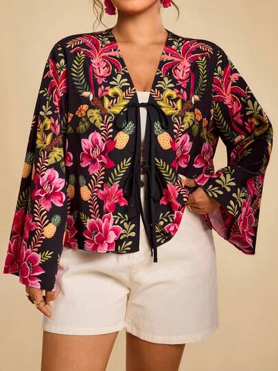 Travachic 大码女式热带印花系带喇叭袖衬衫，适合春、夏、秋季穿着